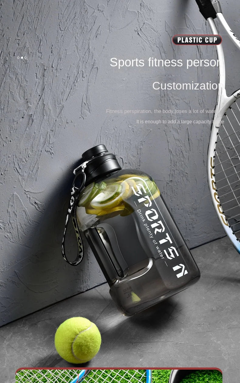Large Gym & Cycling Cup (1700–2700 ml) – Ergonomic & Leak-Proof