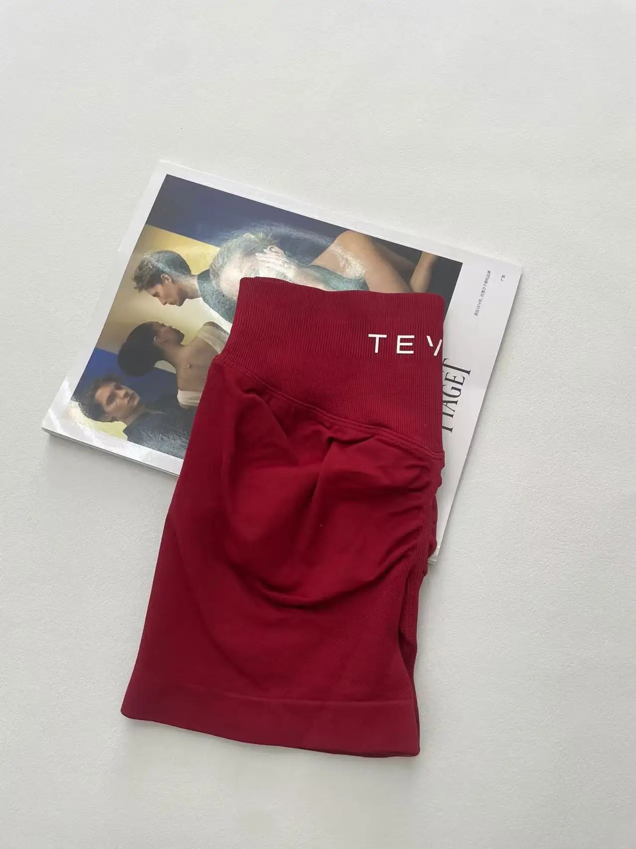soft, breathable yoga shorts in a high-waisted fit—perfect for workouts, yoga, or relaxed summer days.