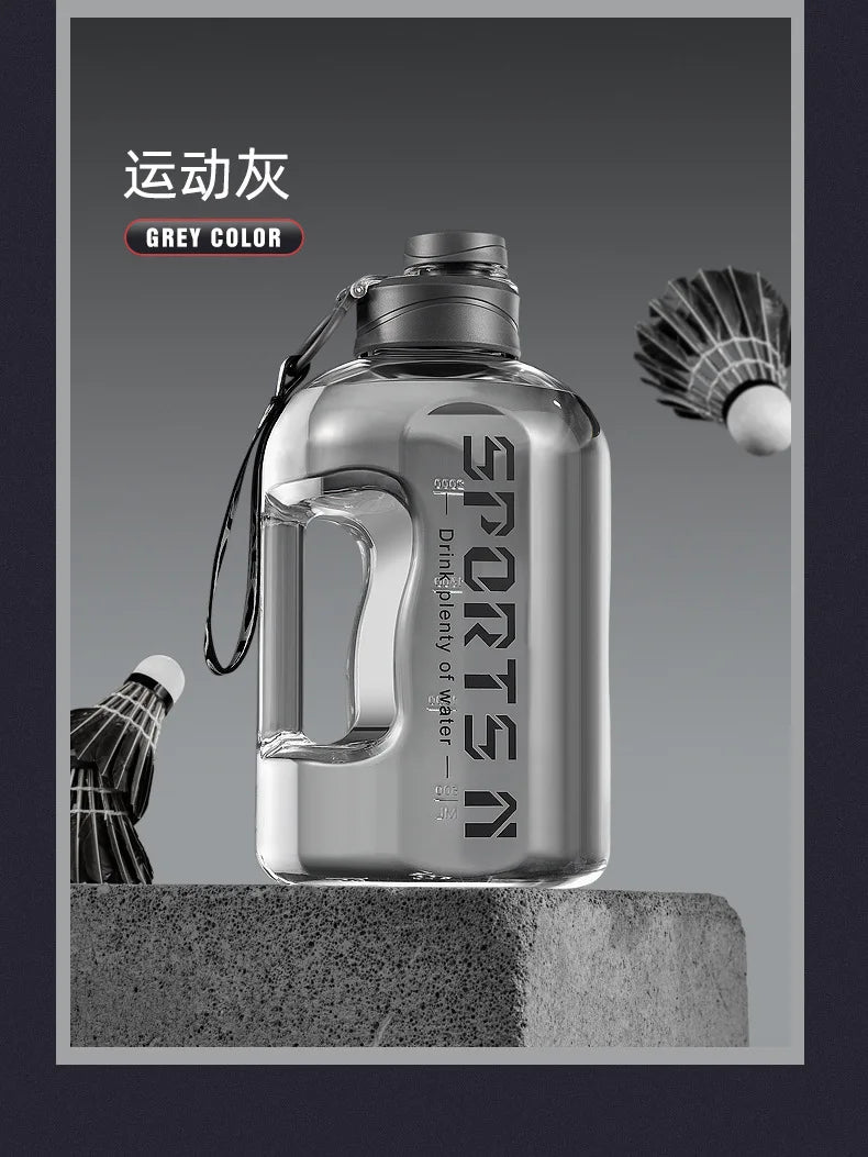 Large Gym & Cycling Cup (1700–2700 ml) – Ergonomic & Leak-Proof