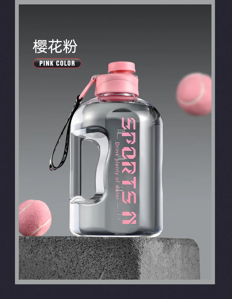 Large Gym & Cycling Cup (1700–2700 ml) – Ergonomic & Leak-Proof