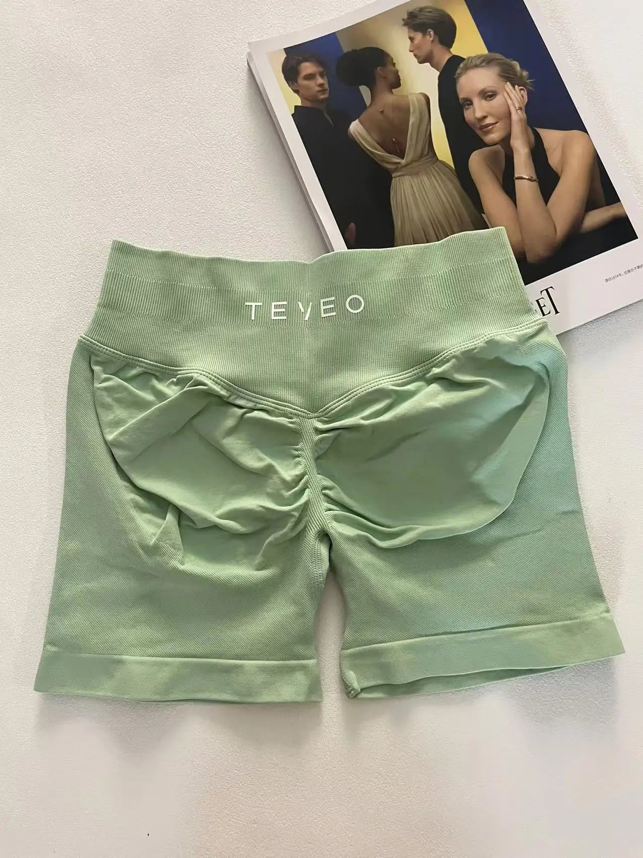 soft, breathable yoga shorts in a high-waisted fit—perfect for workouts, yoga, or relaxed summer days.
